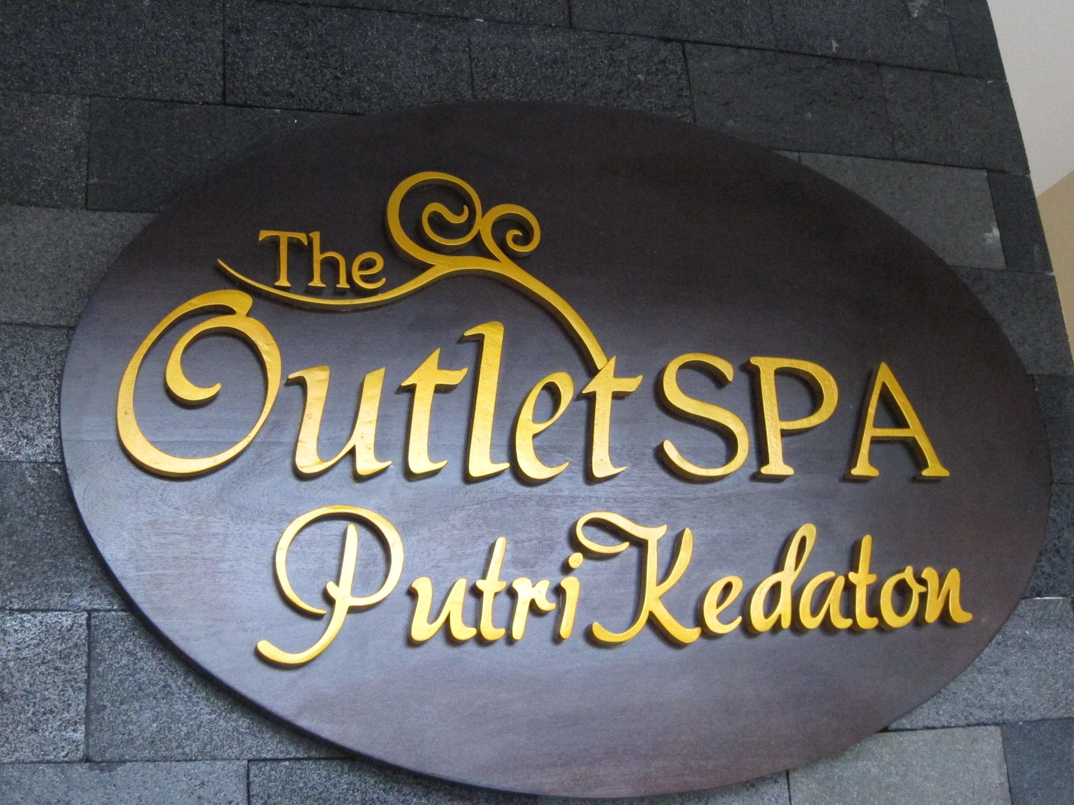 Cakra Kembang Hotel Kejayan Exterior photo